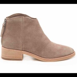 Never Been Worn Dolce Vita booties